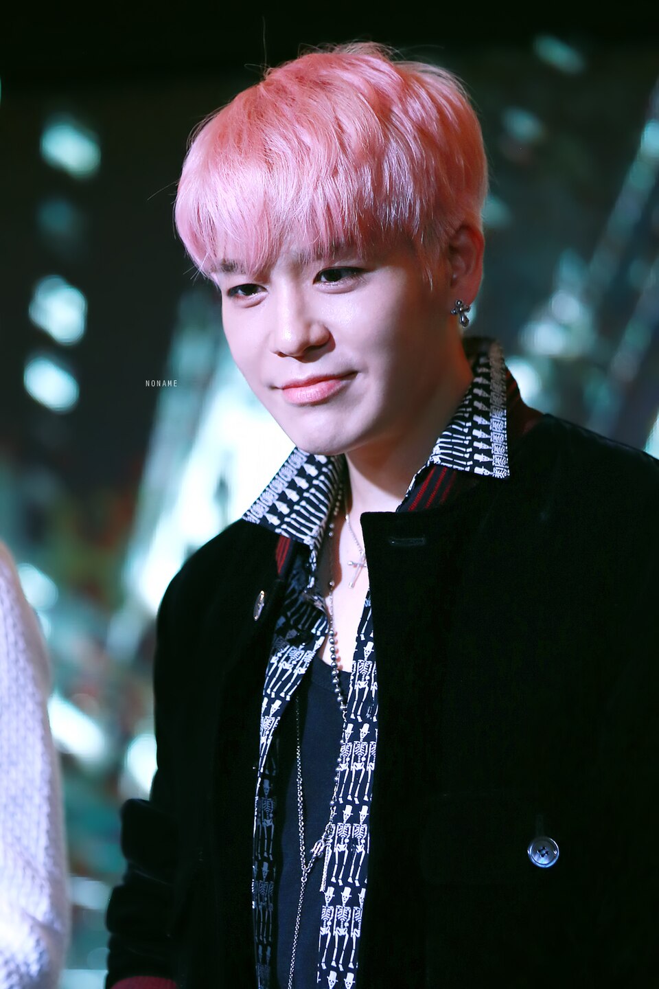 Sung Hoon — Five Enough widens his audience
