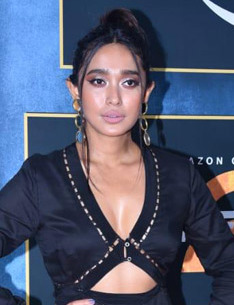 Sayani Gupta — Damini arrives in Four More Shots Please!