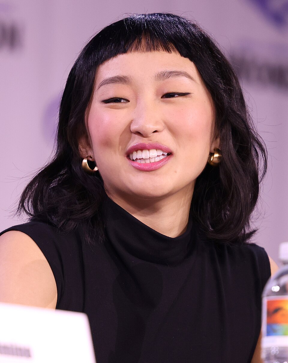 Seo in Young — Jewelry gives her a platform