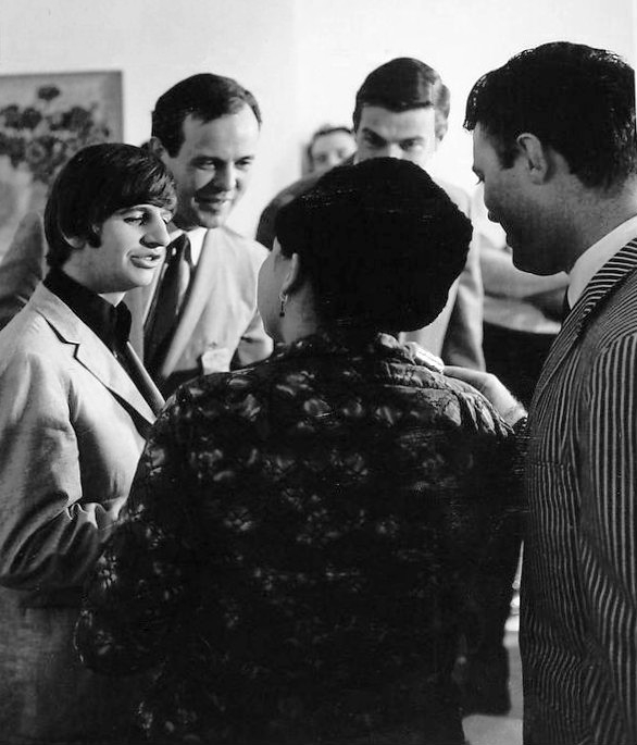 Ringo Starr — Ringo marries Maureen Cox