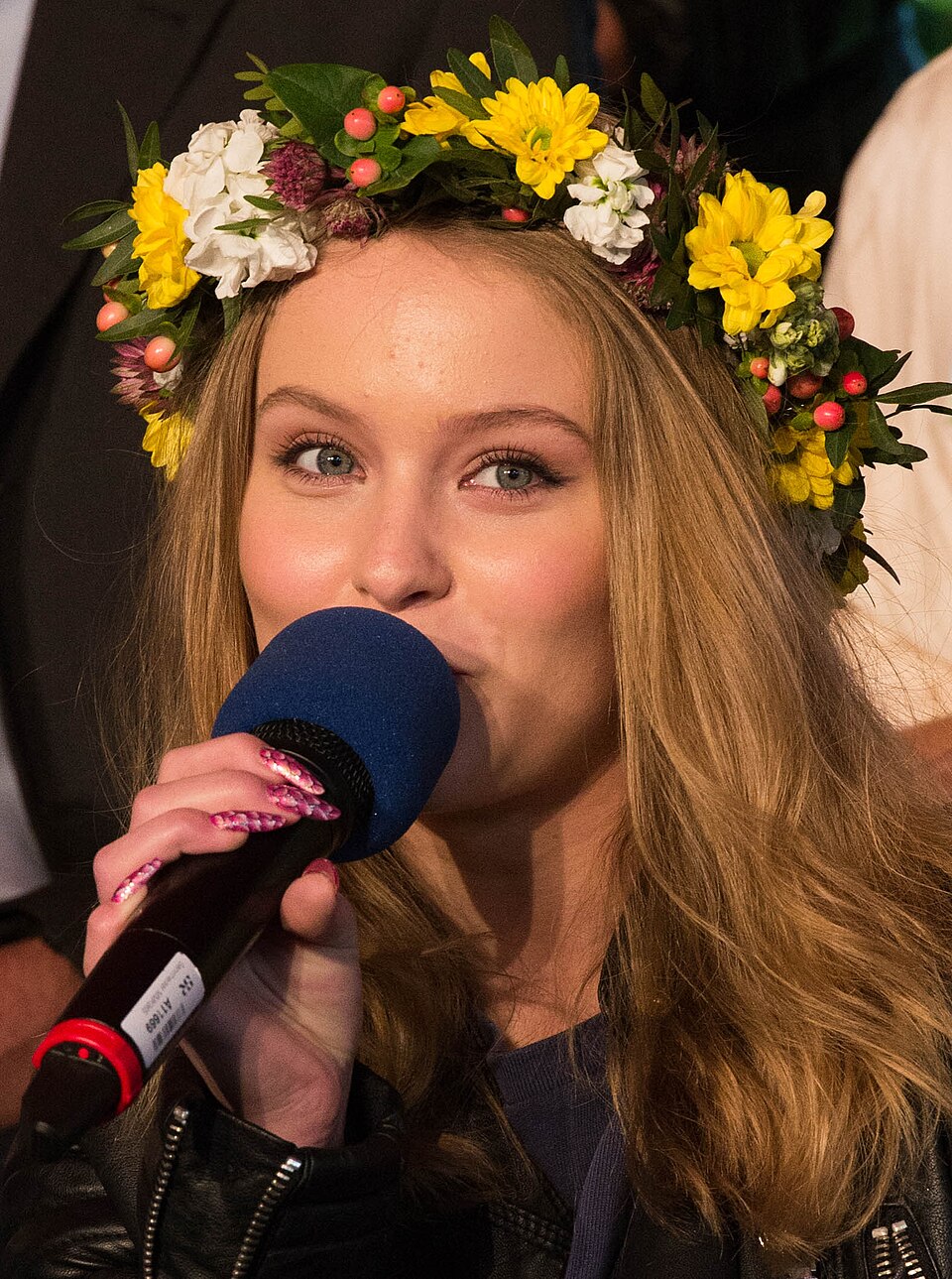 Zara Larsson — Two singles take her international