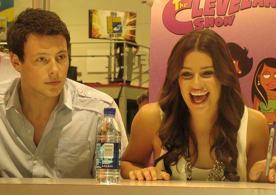 Lea Michele — Cory Monteith dies