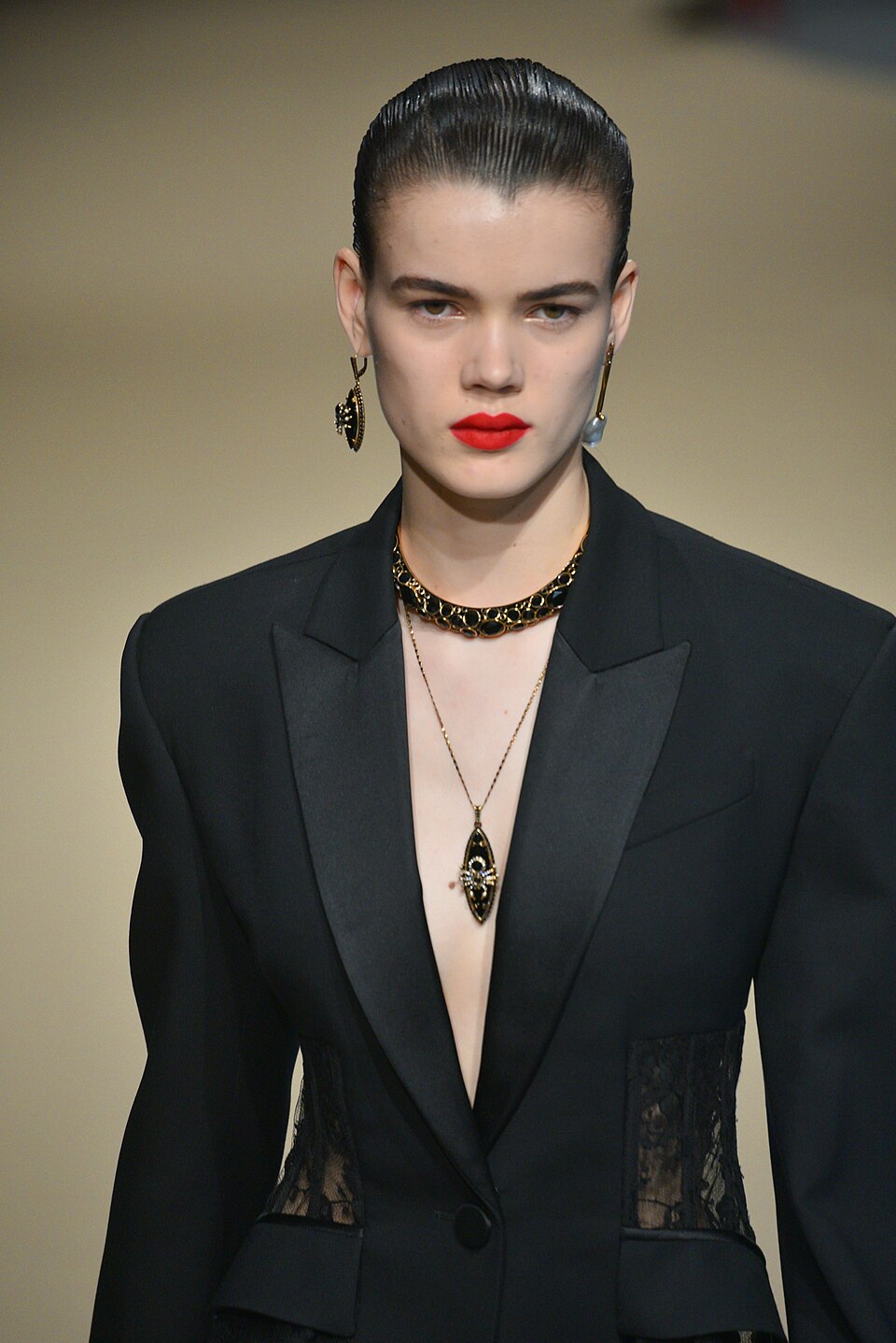 Alexander Mcqueen — Sarah Burton takes her final bow