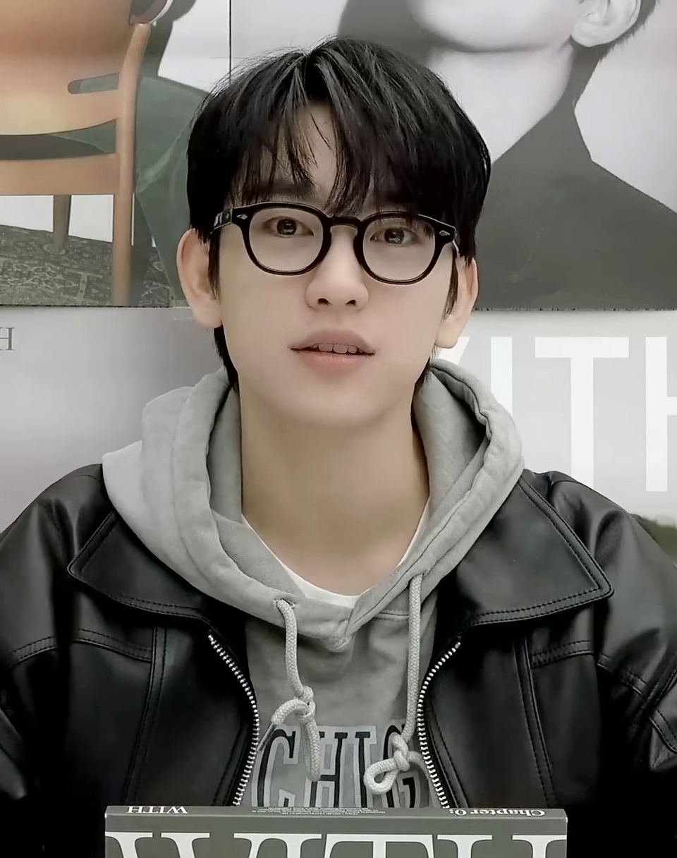 Park Jinyoung — A solo record, then military service