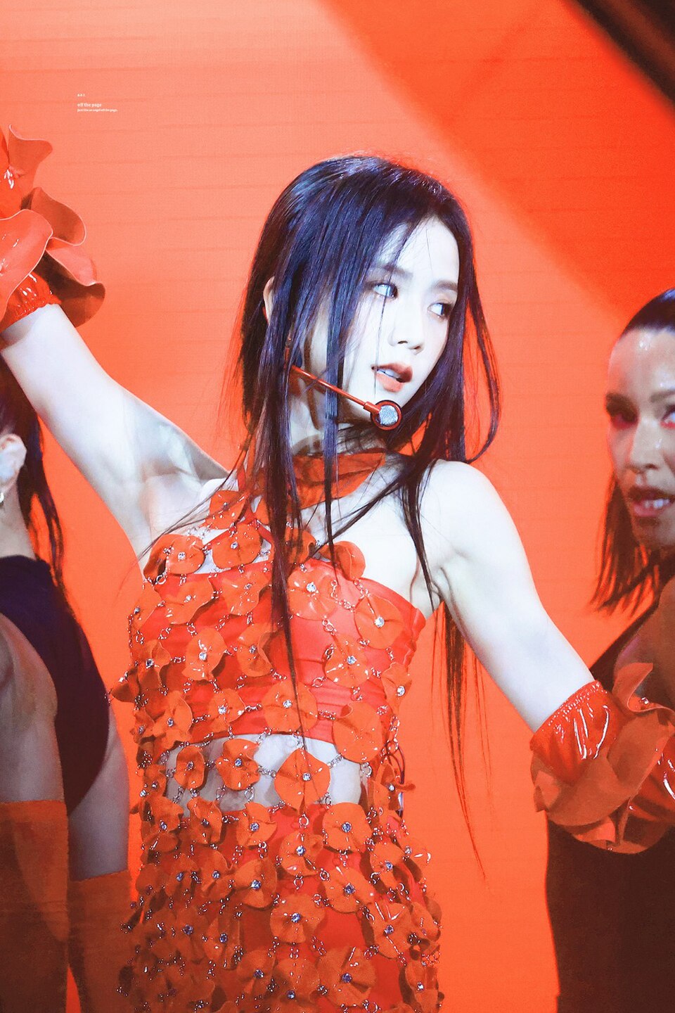 Jisoo — Flower launches the solo chapter