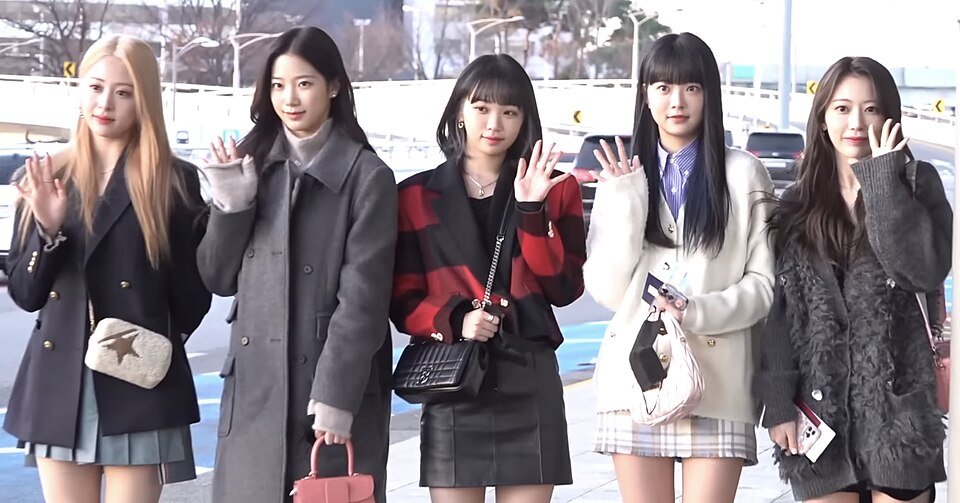 le Sserafim — Sakura and Chaewon arrive with IZ*ONE