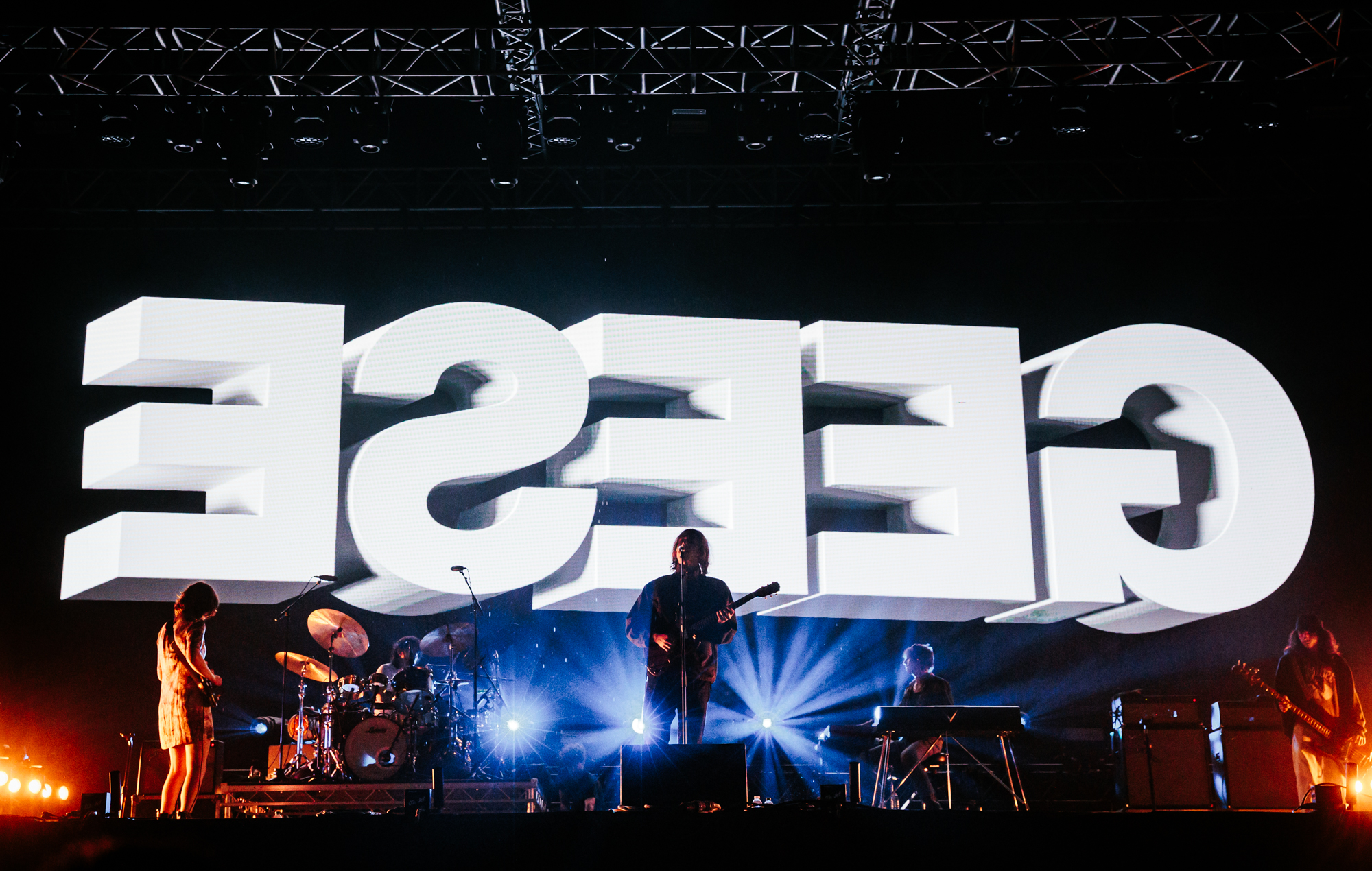 Geese performing at Reading 2026.