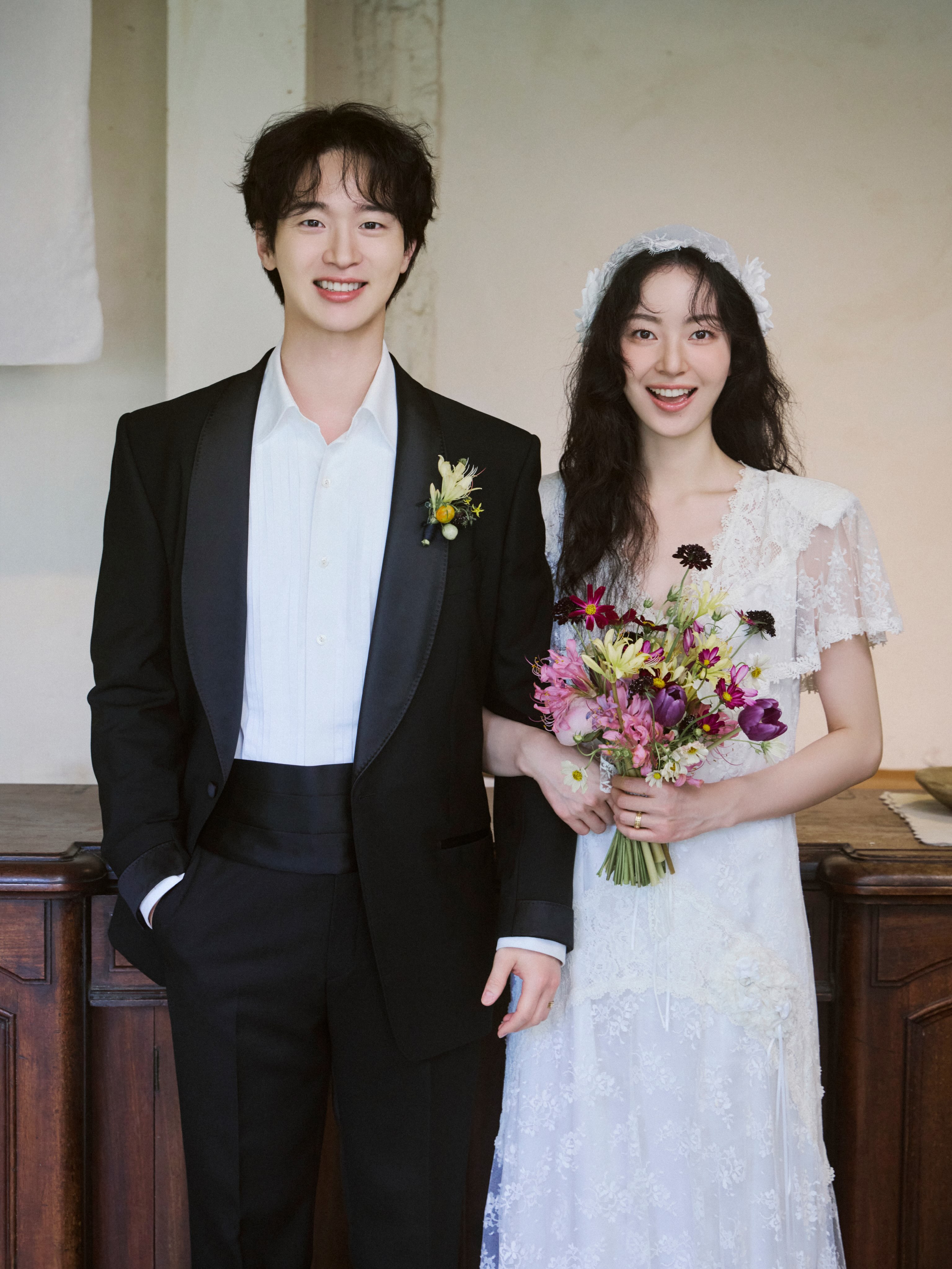 Jang Dong Yoon and Kim Seung Yoon in the story: Jang Dong Yoon And Kim Seung Yoon Share Romantic Wedding Photos Ahead Of Private Vows
