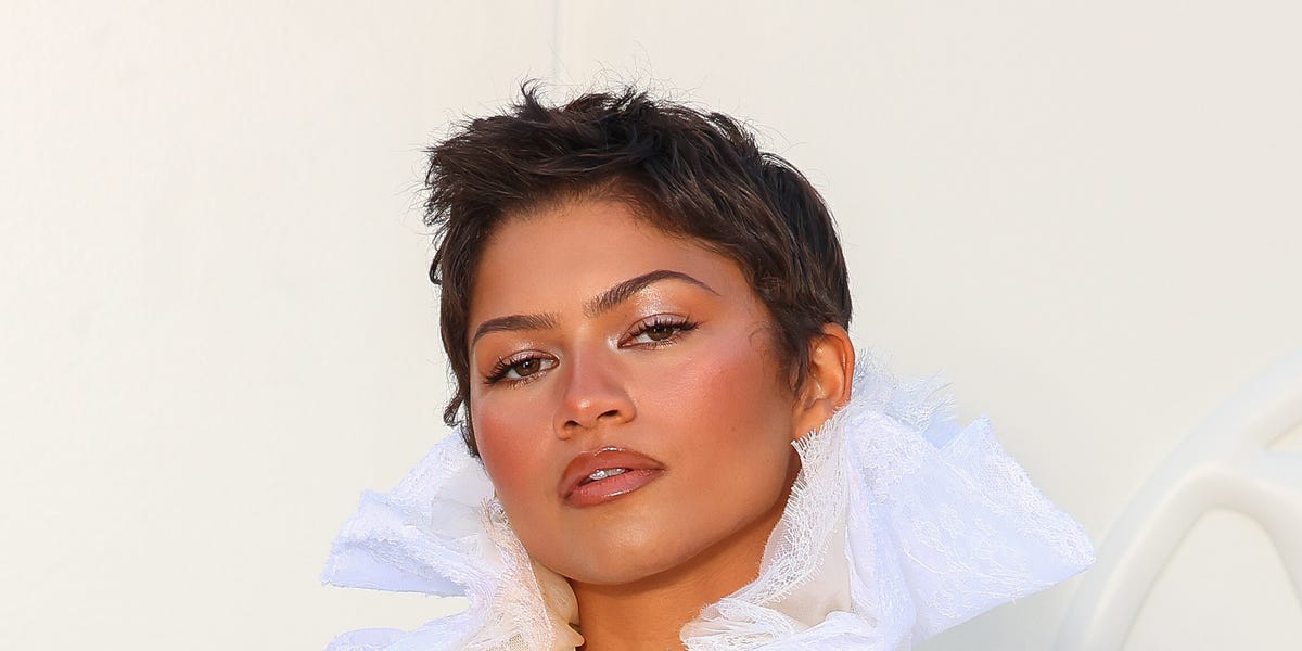 Zendaya’s Flippy Paris Pixie Cut Was Styled Using This Single Tool