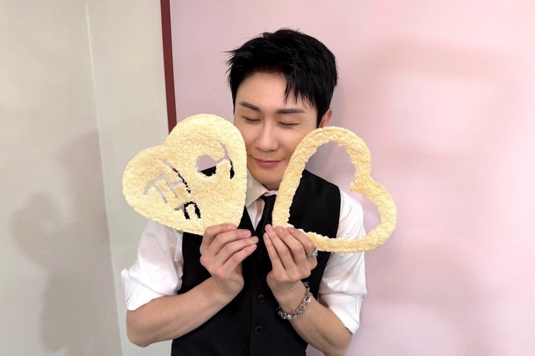 Young Tak Takes 1st-Ever Win On “Music Bank” With “GOGO”