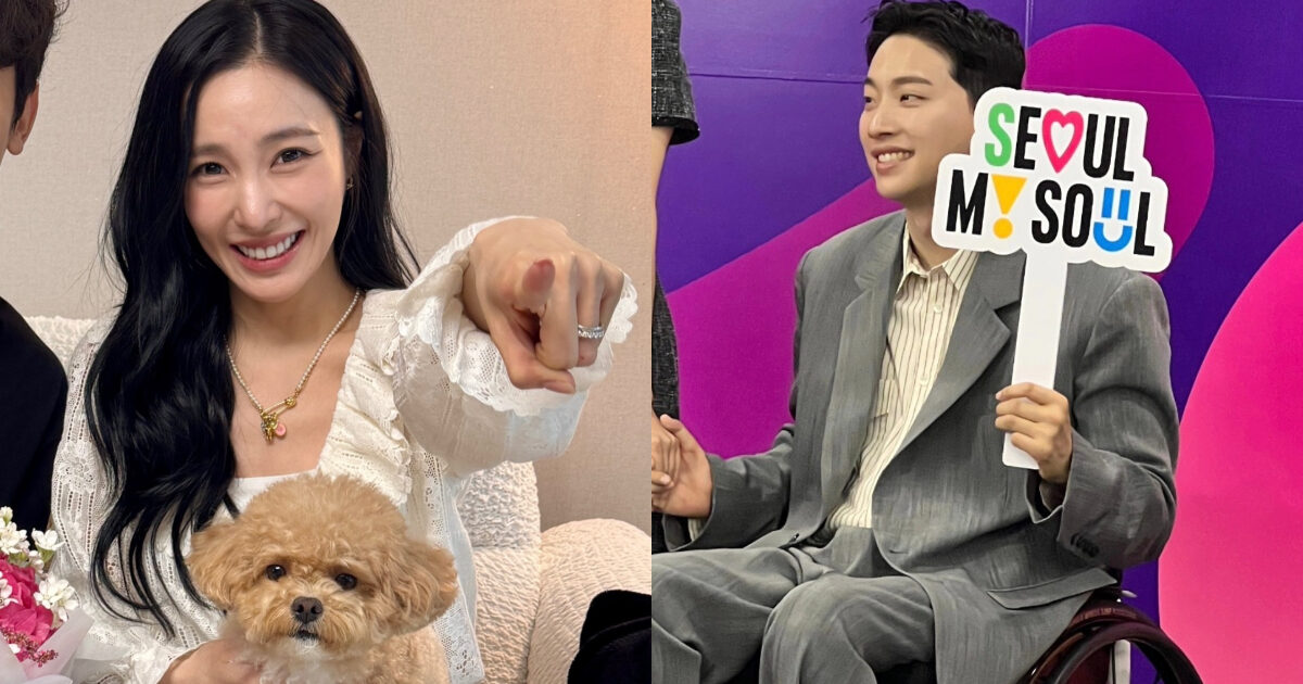 Girls' Generation member Tiffany Young smiling during a public event