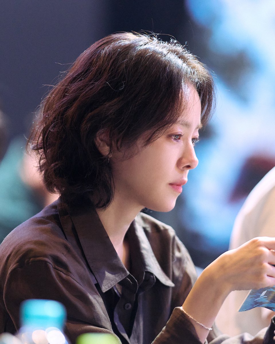 Koo Kyo Hwan and Han ji Min in the story: Koo Kyo Hwan and Han Ji Min Team Up for New Disaster Comedy Movie 'Typhoon'