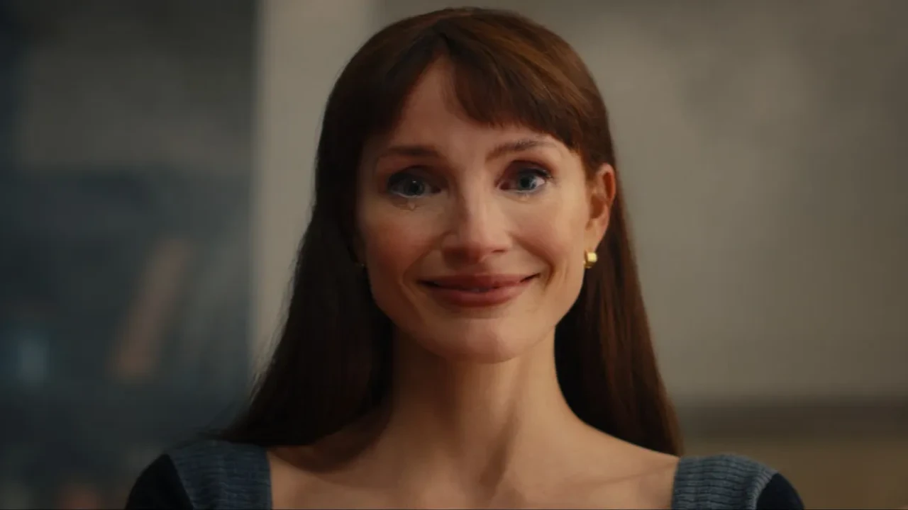 Jessica Chastain On Creating the Terrifying 'Other Mommy' in New Horror Film: 'I found this unblinking smile'