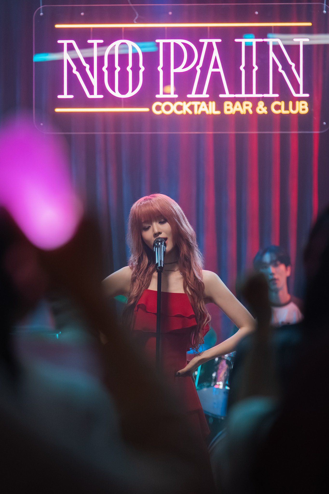oh se Young and Sung Hoon in the story: Oh Se Young Teases Secret Double Life in New Romance Drama ‘What A Boss Wants’