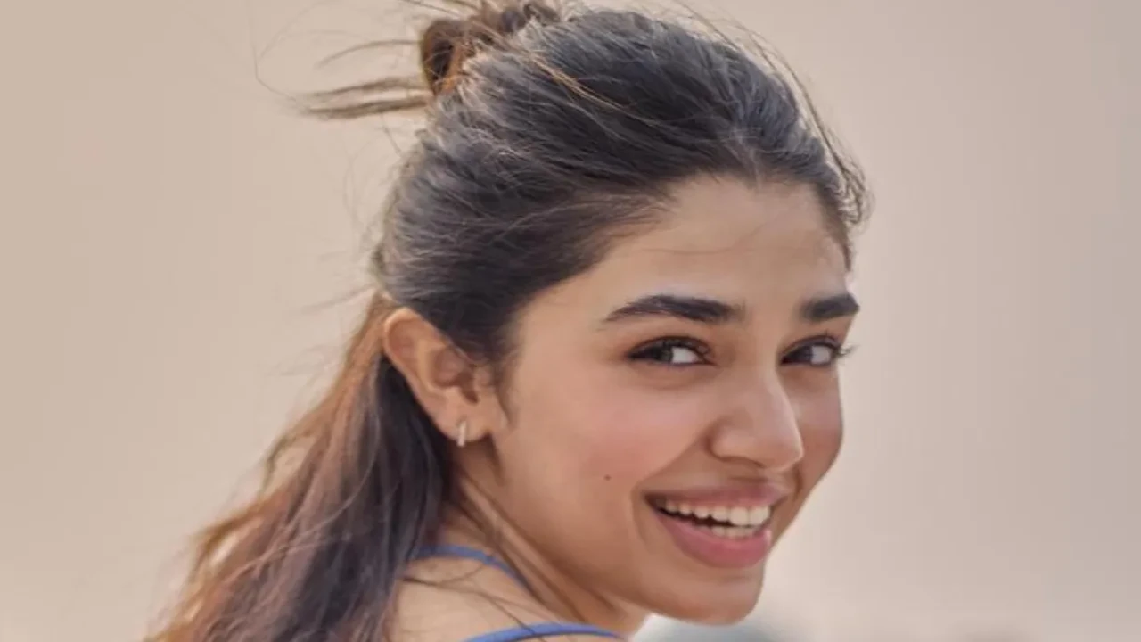 EXCLUSIVE: Krithi Shetty to make Bollywood debut with a love story by Rohit Shetty's protege Vidhi Ghodgaonkar