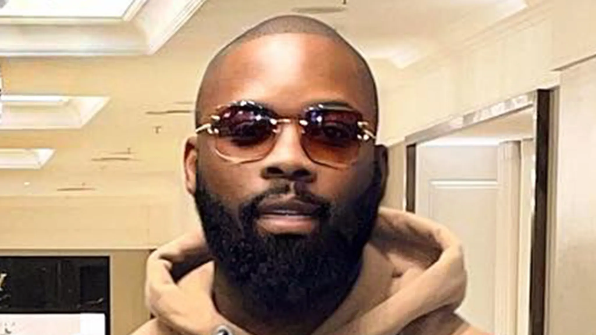 Influencer Igho Tiny Ubiribo who died after a procedure in Thailand