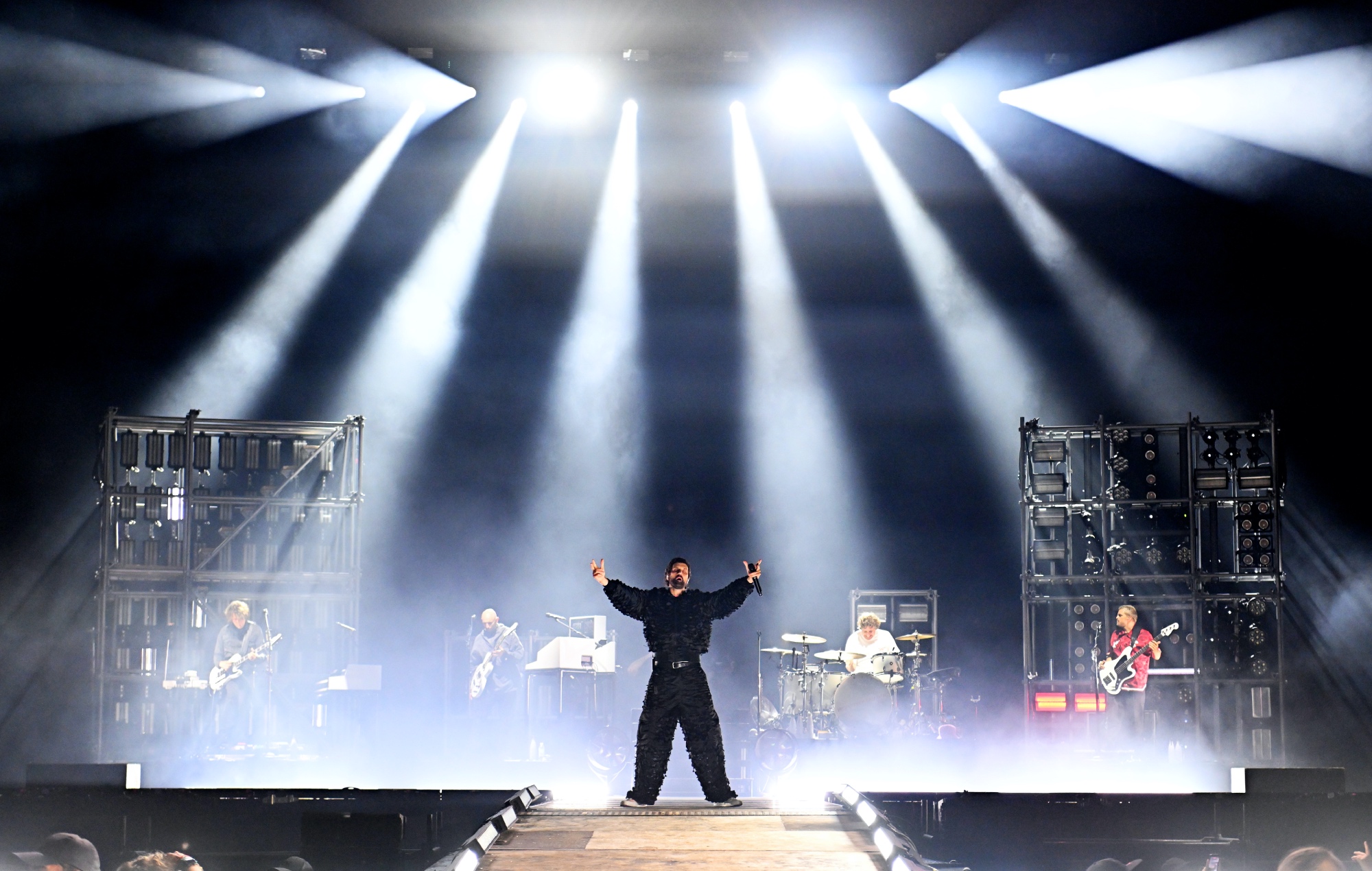 Kasabian headline Leeds Festival 2026,