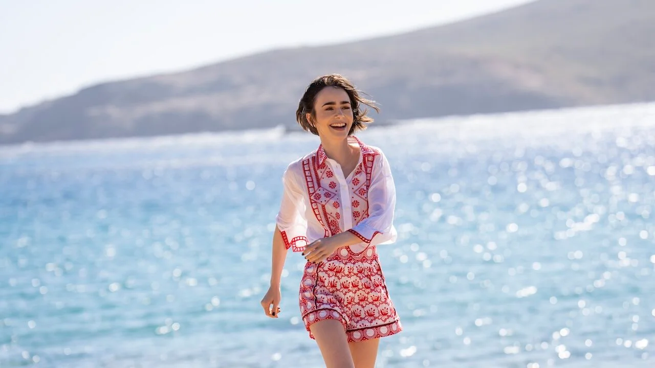 Lily Collins playing Emily Cooper in Netflix show Emily in Paris
