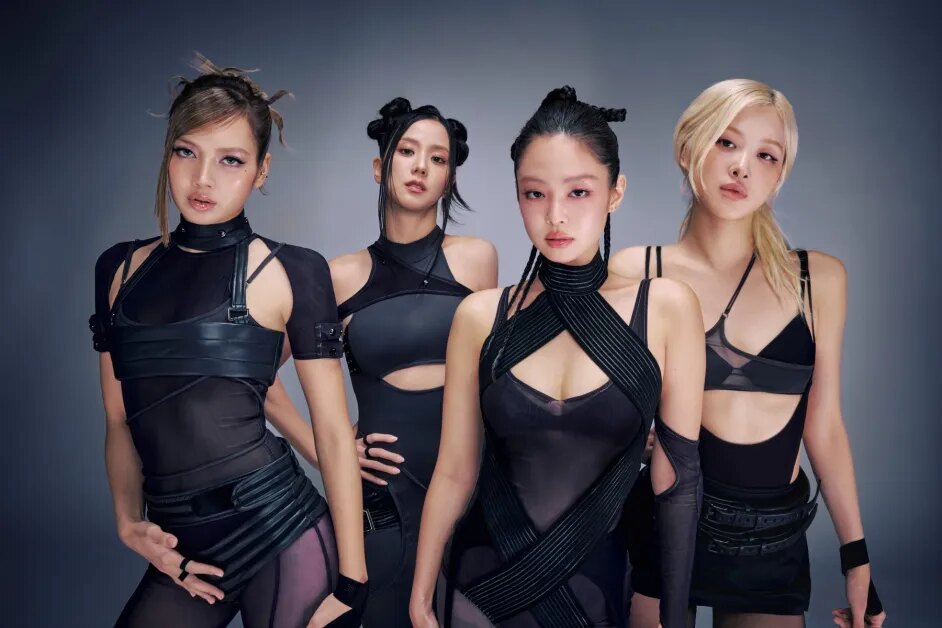 BLACKPINK members performing on stage