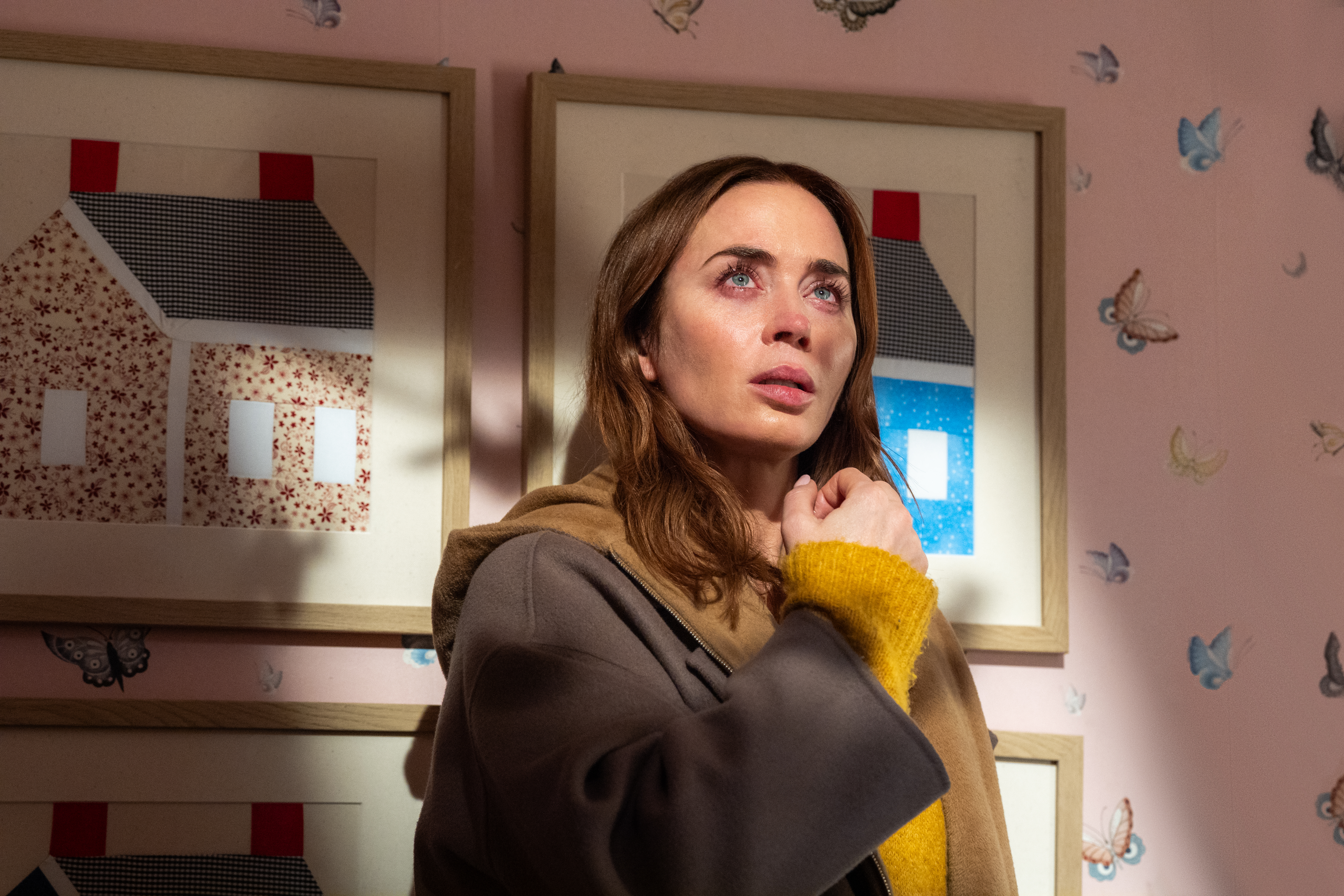 Emily Blunt and Josh O'Connor in Steven Spielberg's sci-fi thriller Disclosure Day.