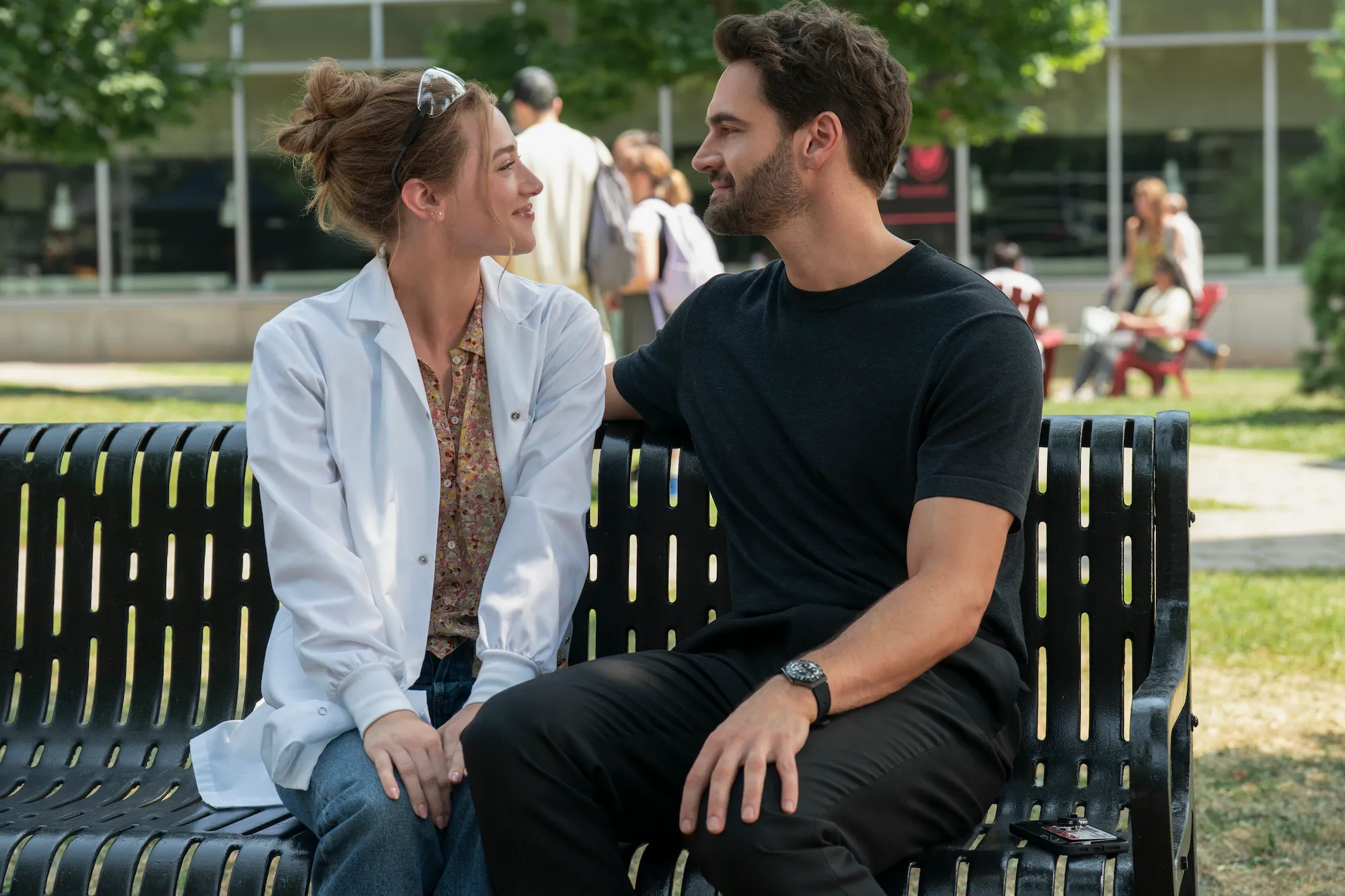 Lili Reinhart and Tom Bateman star in the film adaptation of The Love Hypothesis