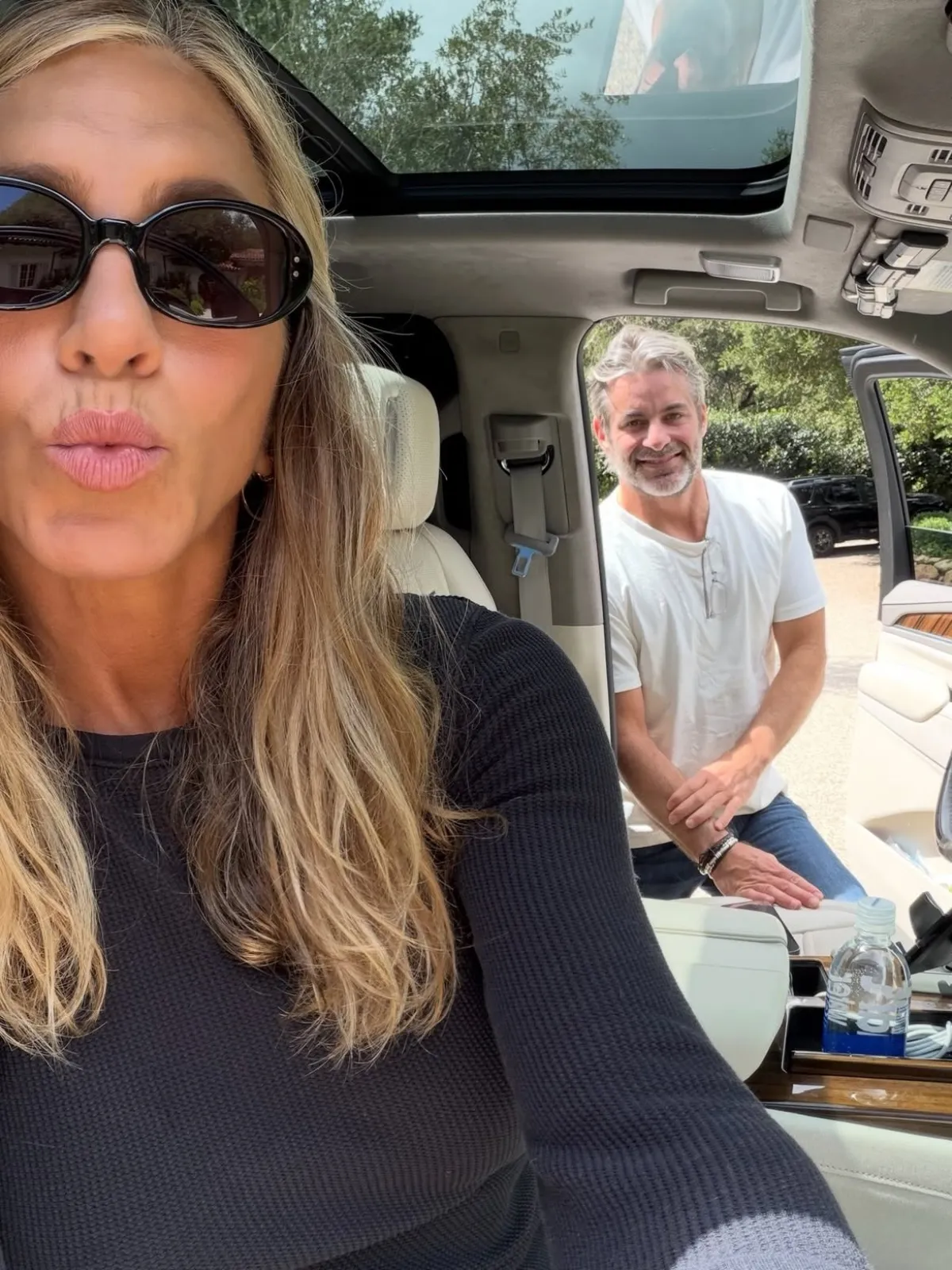 Jennifer Aniston and boyfriend Jim Curtis on vacation