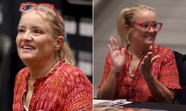 Lucy Davis making her first public appearance following her stage 4 breast cancer announcement