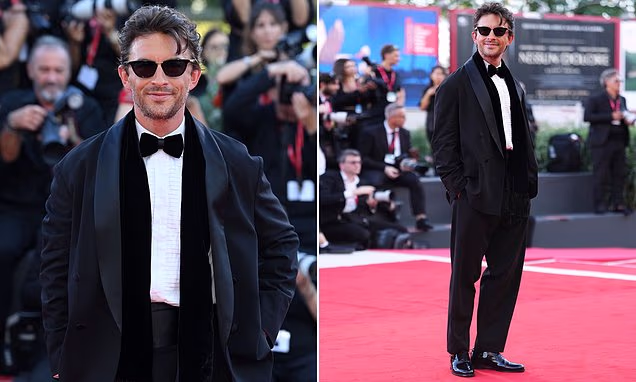 Jonathan Bailey attends the premiere of Ink in Venice