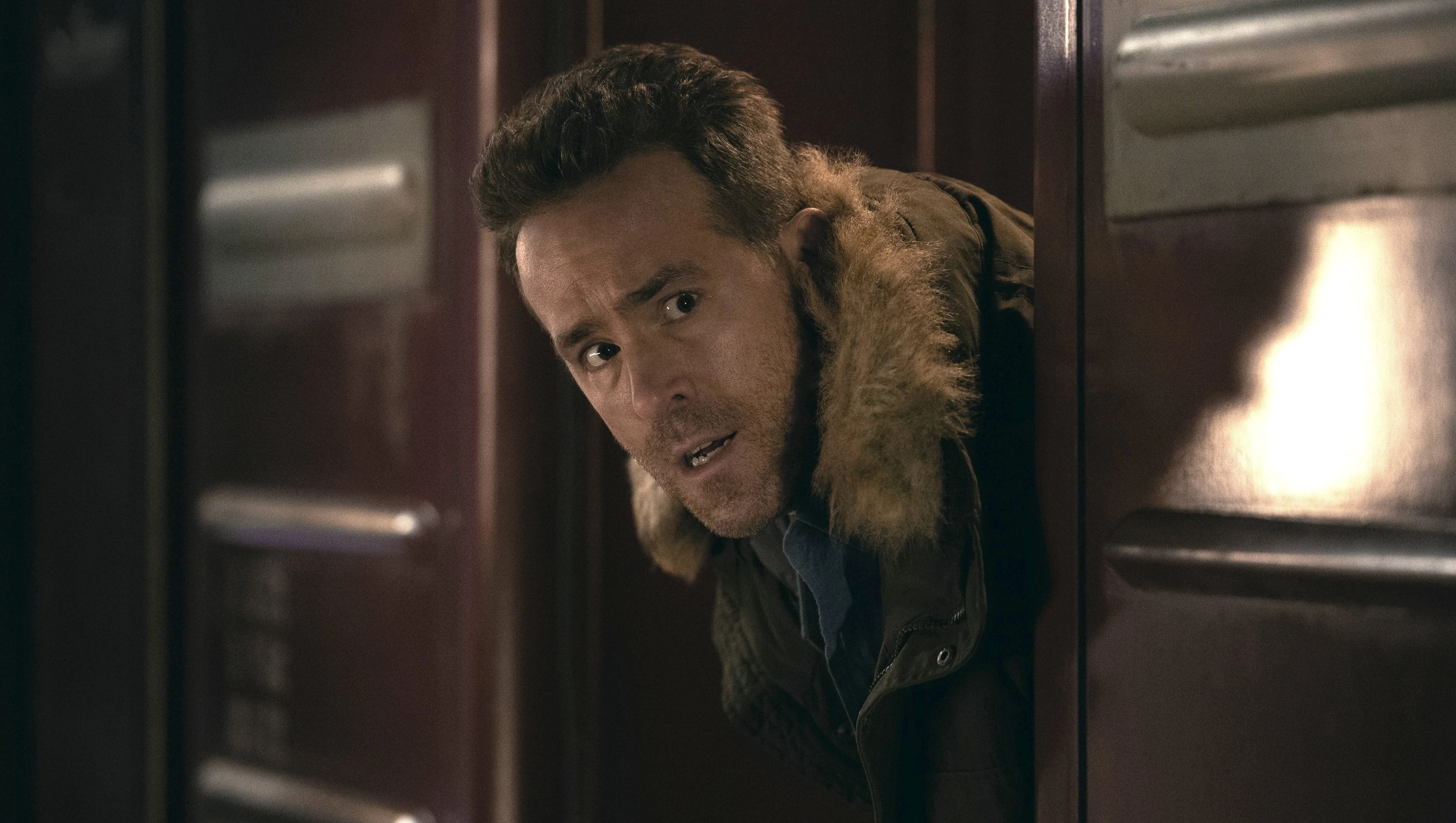 Ryan Reynolds appearing at a movie event