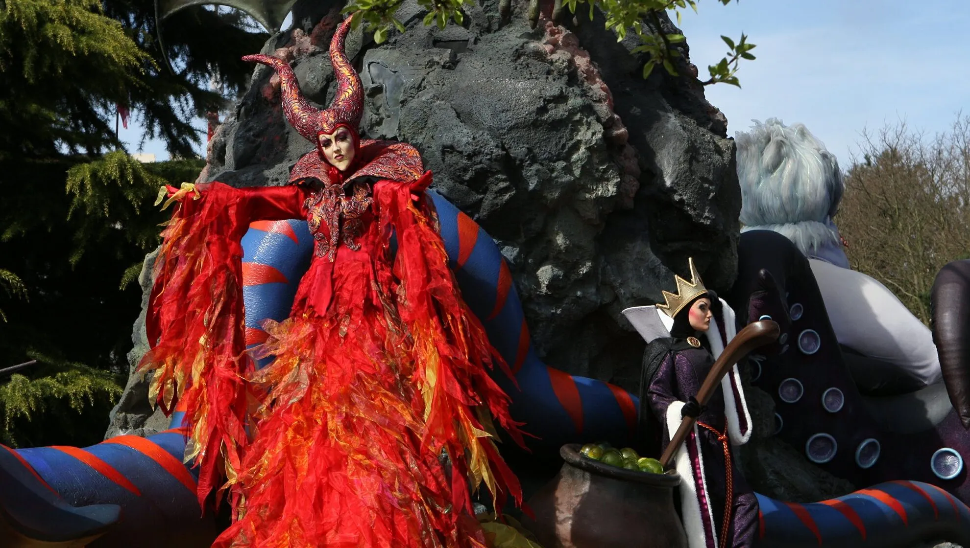 Concept art logo for Disney Magic Kingdom Villains Land expansion