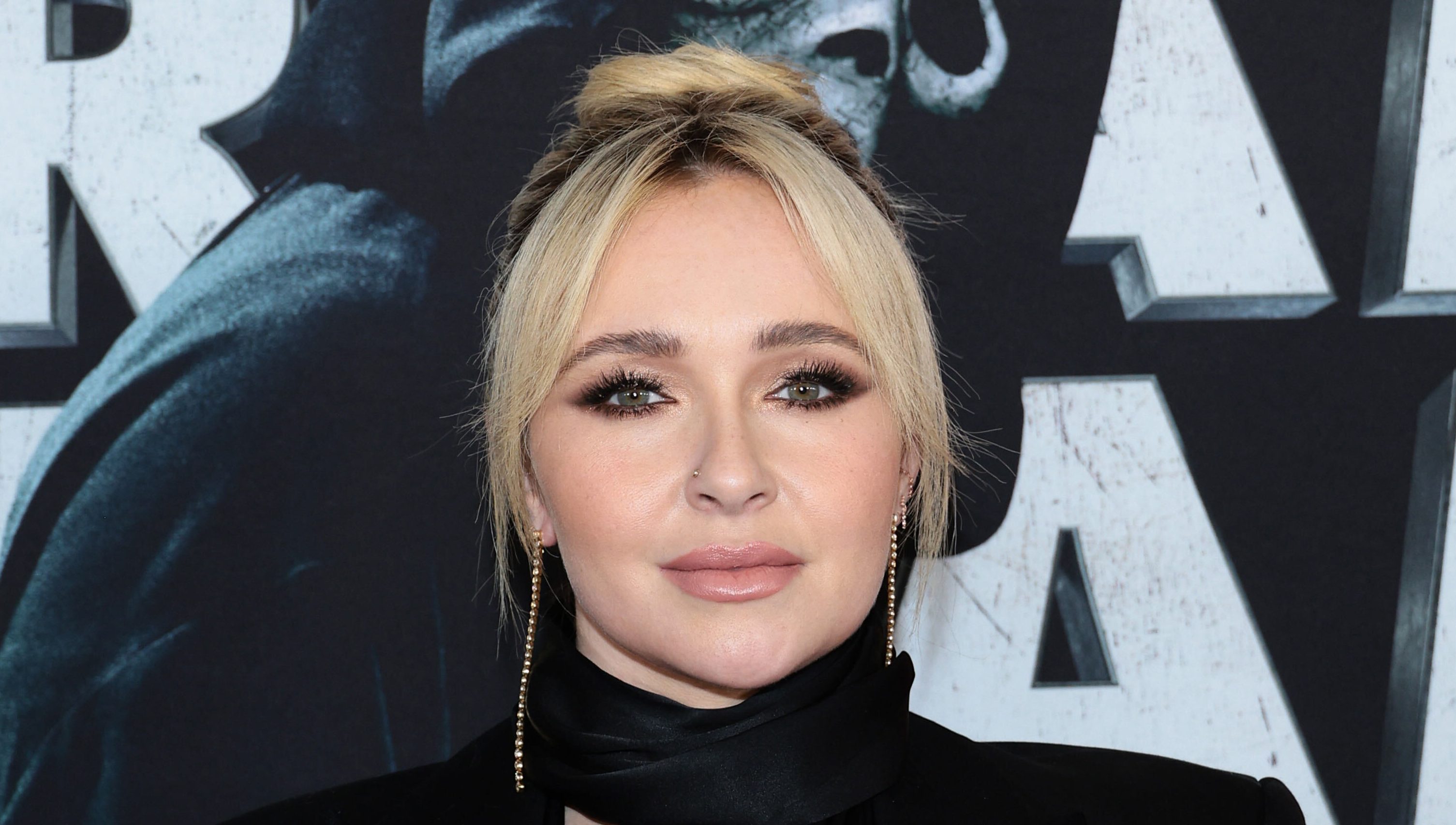 Hayden Panettiere at a red carpet movie premiere event