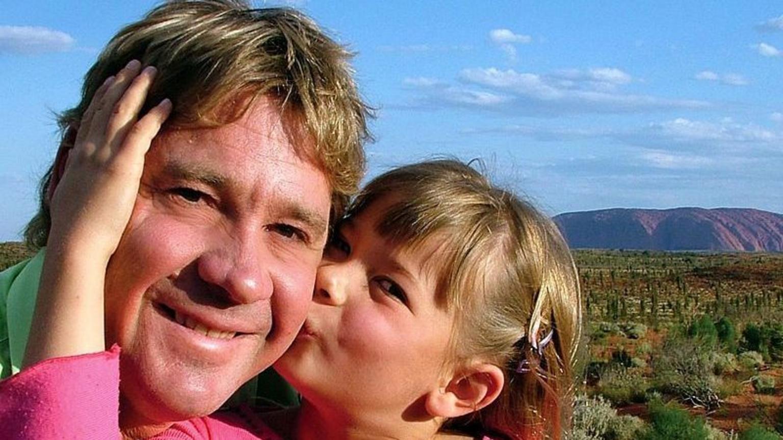 Late Australian television presenter Steve Irwin smiling