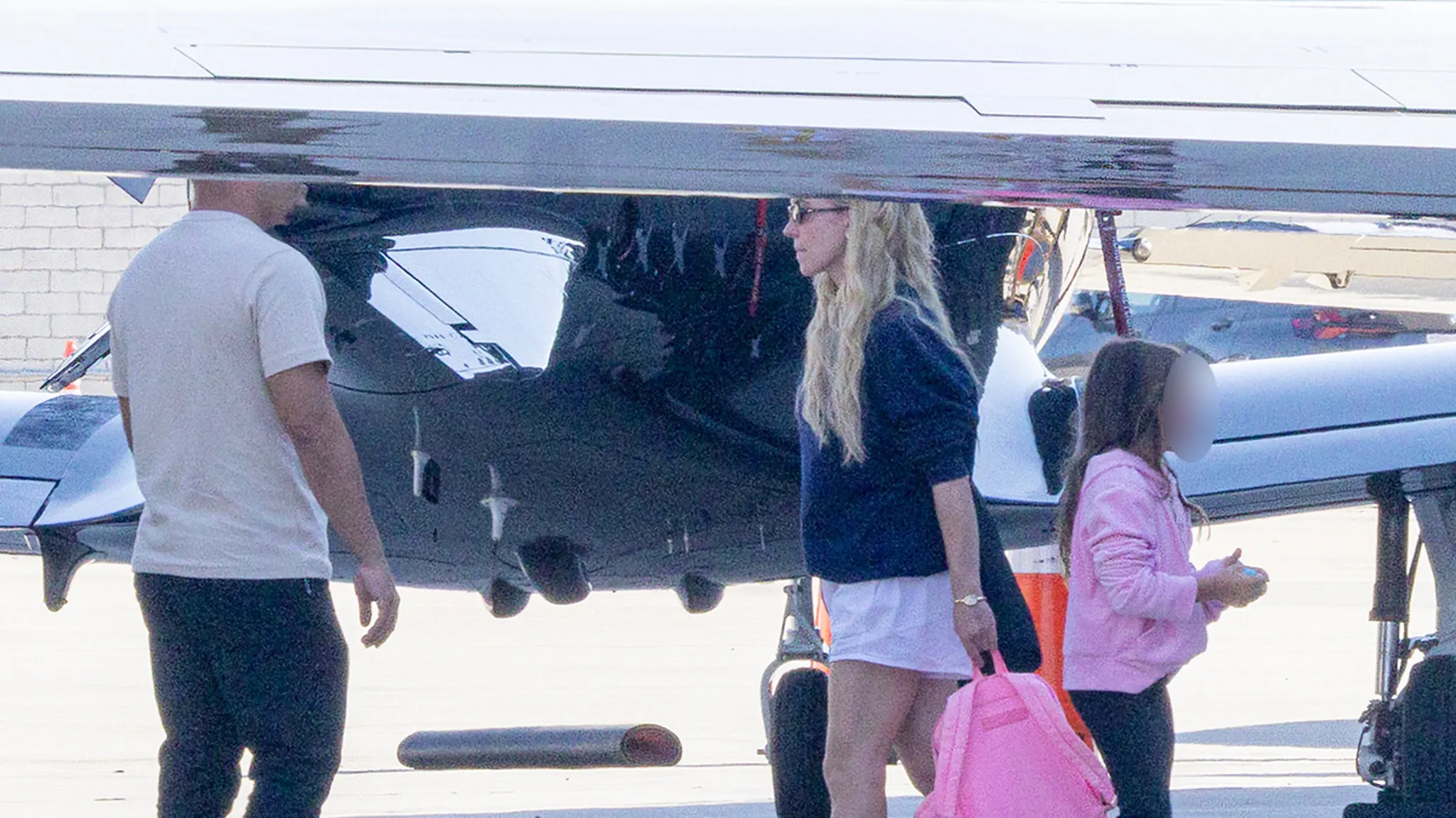 Sydney Sweeney and Scooter Braun spotted together after arriving on a private jet