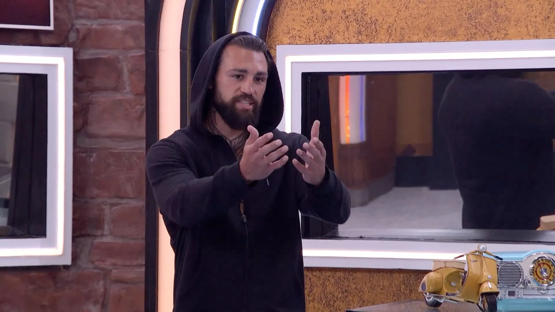 Kamu Kirk on "Big Brother 28"