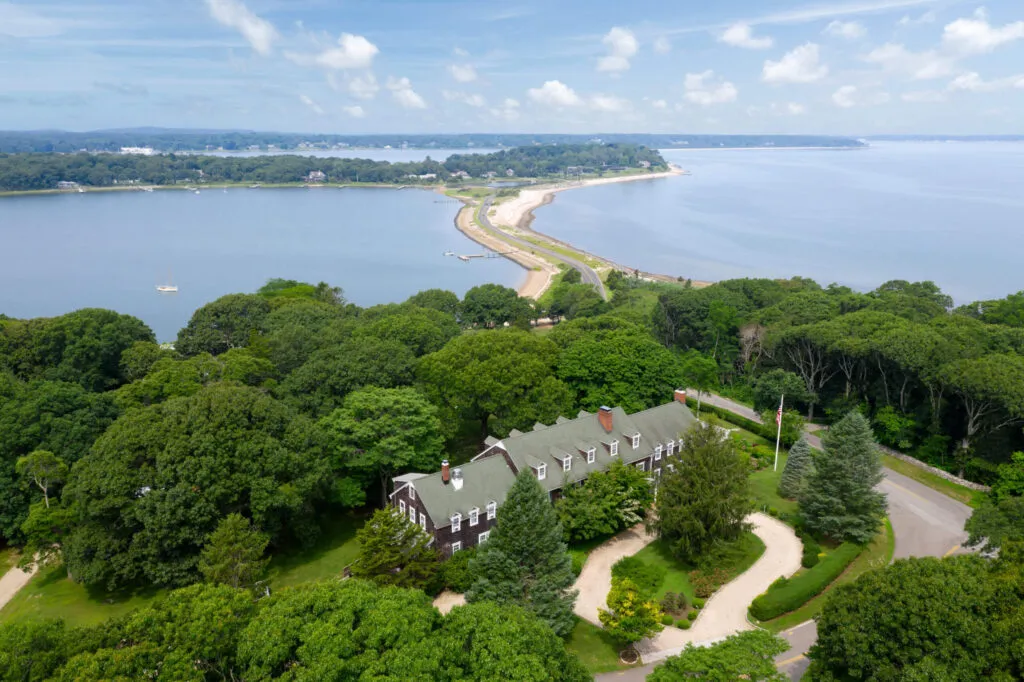 The island between the north and south forks of Long Island is known as a peaceful enclave. The Ram's Head Inn