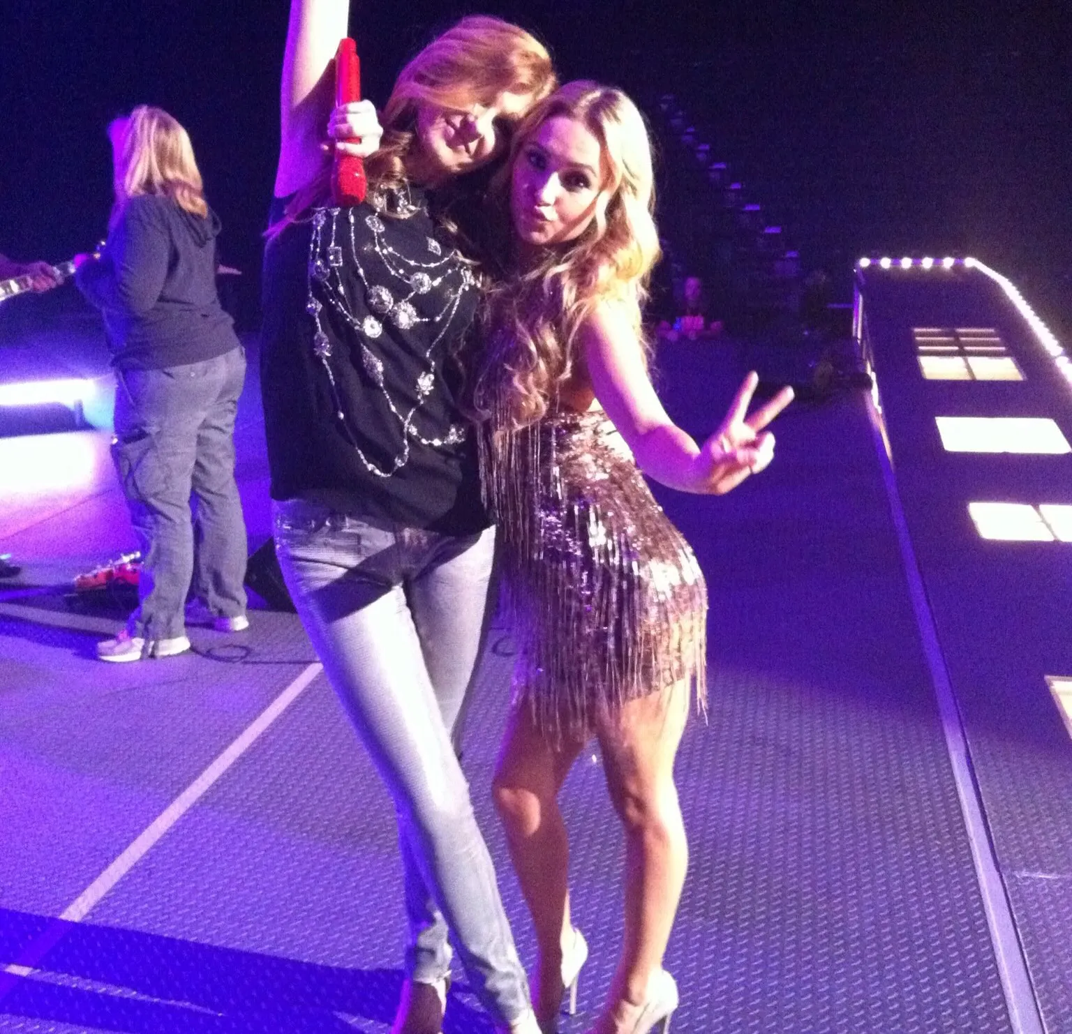 Connie Britton and Hayden Panettiere on stage.
