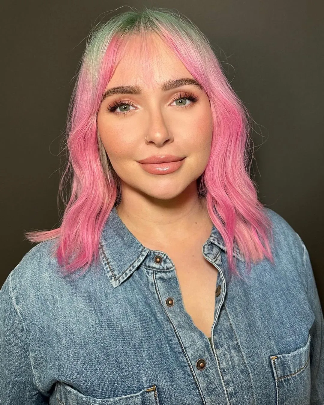 Hayden Panettiere with pink and green hair.