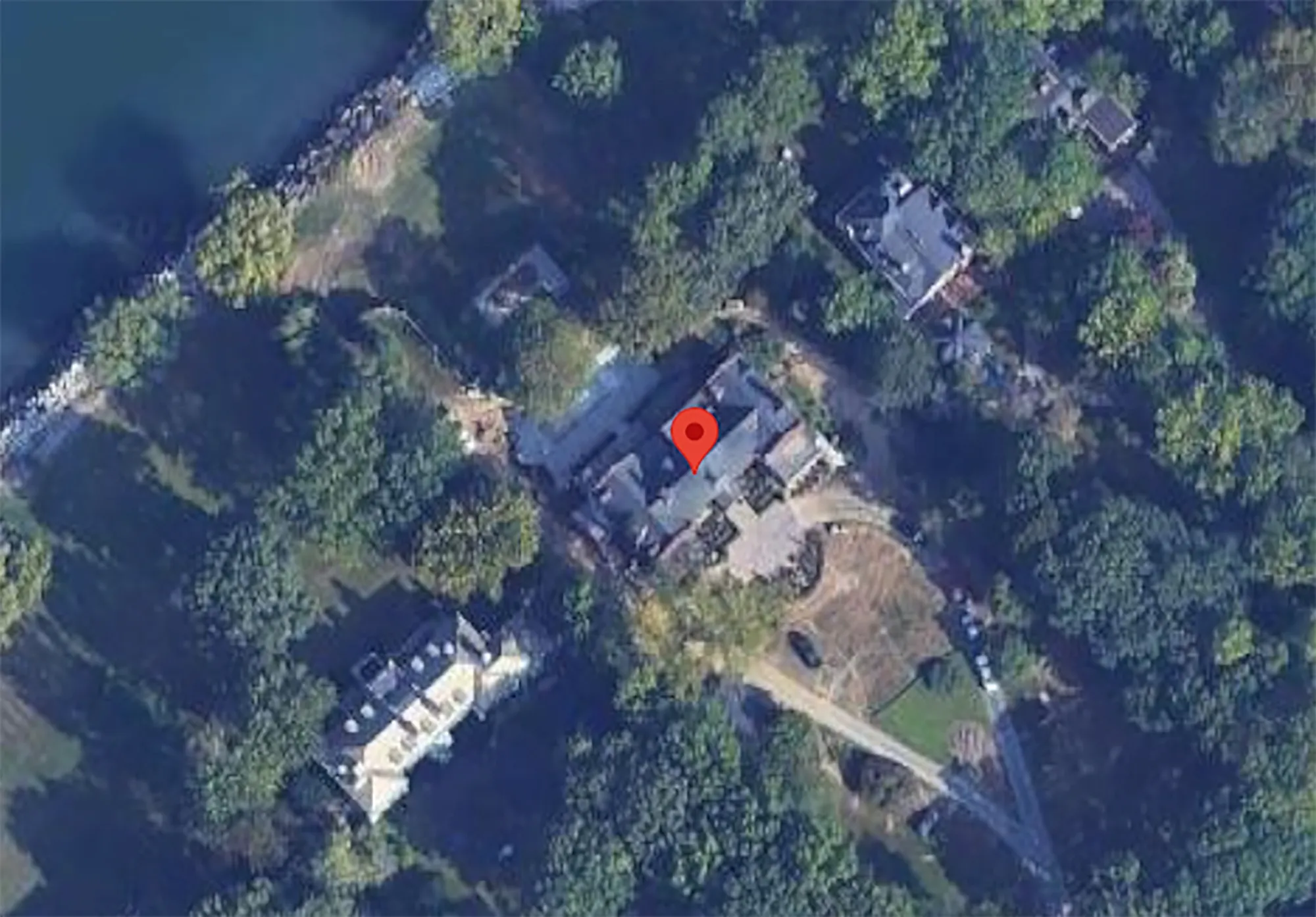 Google Maps aerial view of Taylor Swift and Travis Kelce